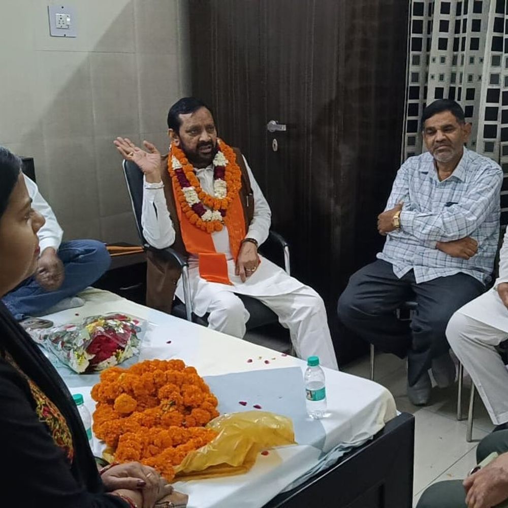 सफाई कर्मचारियों ने उठाया भेदभाव का मुद्दा:केंद्रीय मॉनिटरिंग कमेटी के सामने रखीं समस्याएं, मकवाना ने दिए निर्देश