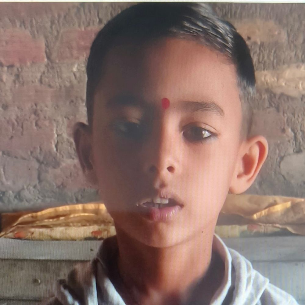 मैनपुरी में मासूम को लोडर ने रौंदा, मौत:ग्रामीणों ने 6 किमी पीछा कर ड्राइवर को पकड़ा, खेत से लौट रहा था घर