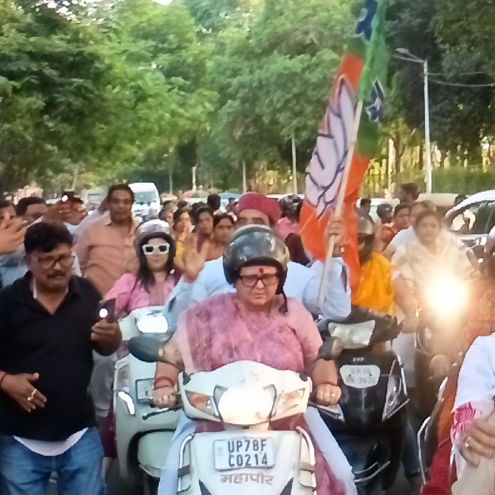 अब 'कानूनी हक' से मजबूत होगी नारी:महापौर ने महिलाओं के साथ निकाली स्कूटी रैली; बोलीं- यह बिल महिला सशक्तिकरण का नया अध्याय