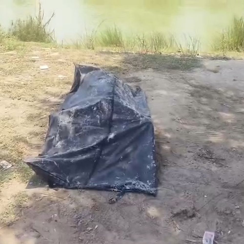 सीतापुर में नहर में मिला युवक का शव:पुलिस सोशल मीडिया से शिनाख्त के प्रयास में जुटी, आसपास के क्षेत्रों में कर रही पूछताछ