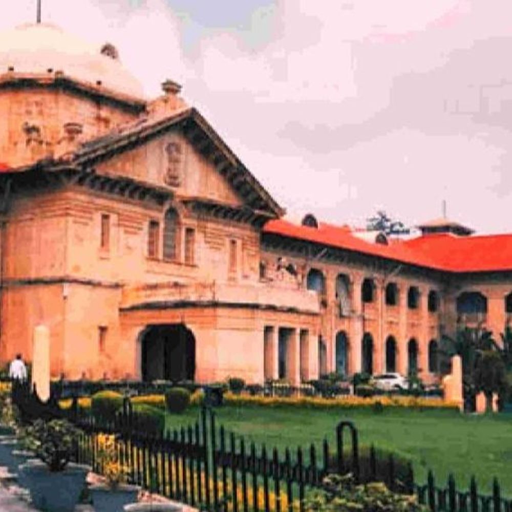 डीसीपी आगरा, प्रमुख सचिव गृह से मांगा जवाब:पूछा सुप्रीम कोर्ट के आदेश का उल्लघंन कर पुलिस विभाग क्यों दे रहा आदेश