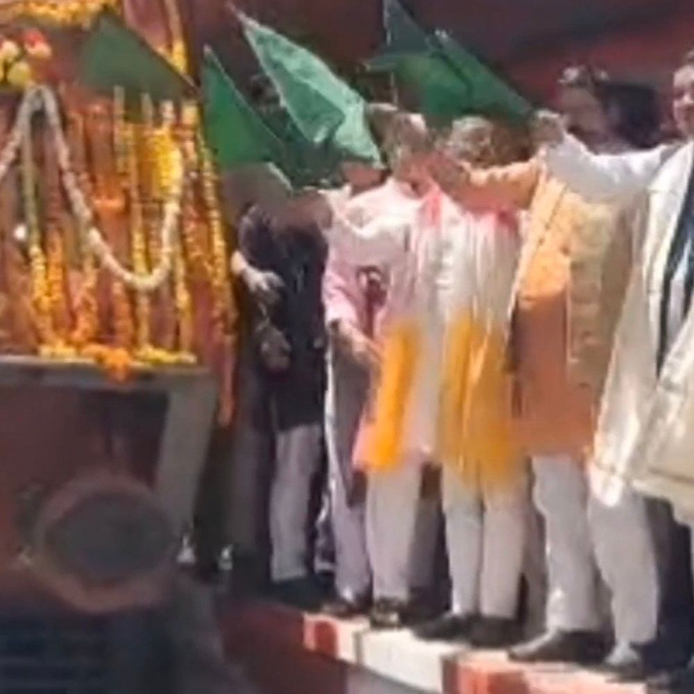 बदायूं-दिल्ली इंटरसिटी एक्सप्रेस शुक्रवार से शुरू:पहली बार सुबह 3.55 बजे दिल्ली के लिए रवाना होगी ट्रेन