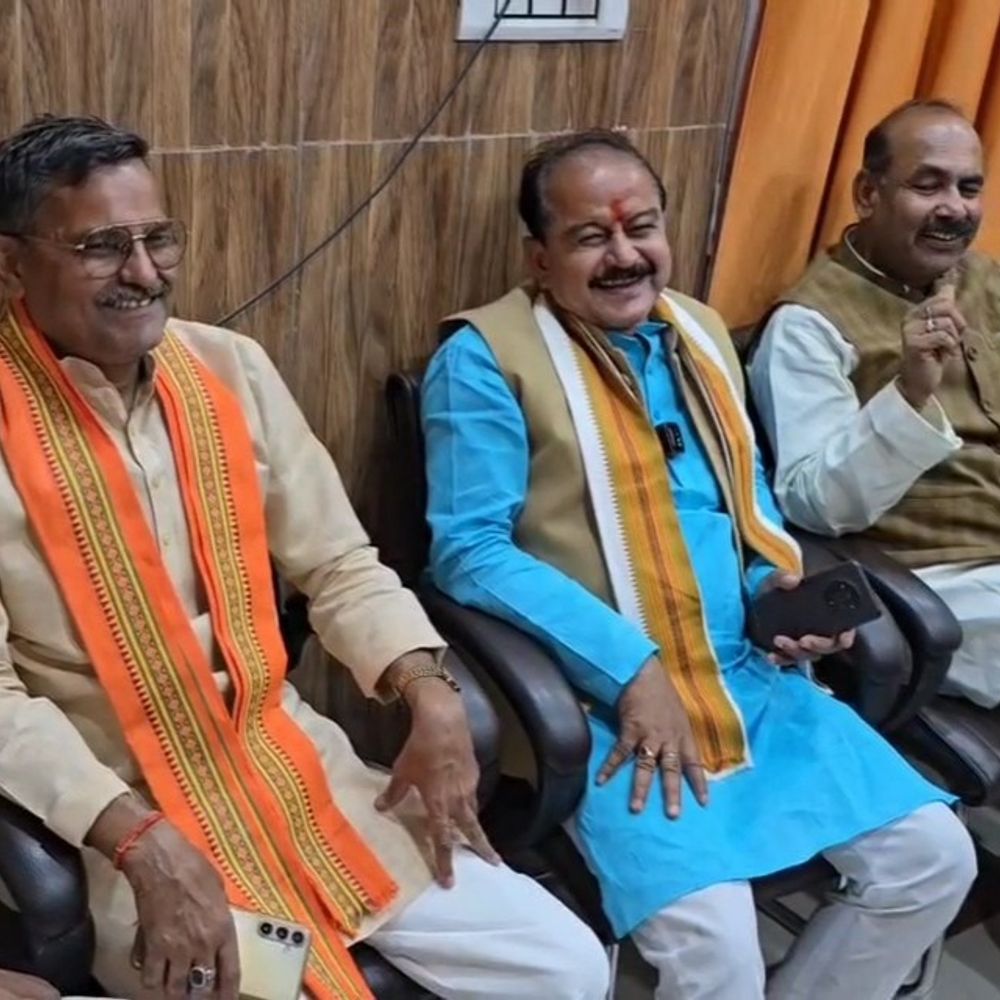 महोबा बीजेपी जिप अध्यक्ष ने रामायण-गीता पर दिया विवाद बयान:बोले-कथावाचक संविधान पर चर्चा से बचते हैं, डर है कि लोग अधिकारों को लेकर जागरूक हो जाएंगे