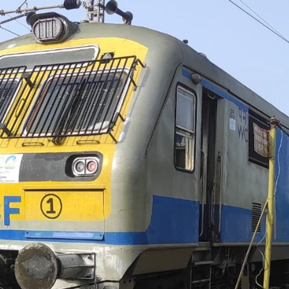 बीना रूठियाई मेमू अब दिन में दो फेरे लगाएगी:केंद्रीय मंत्री ज्योतिरादित्य सिंधिया ने रेल मंत्री अश्विनी वैष्णव का माना आभार