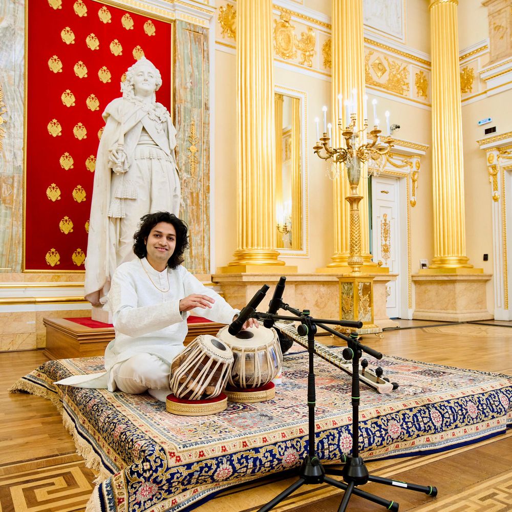 मॉस्को के त्सारित्सिनो पैलेस में अरुण ने तबला प्रस्तुति दी, सभी ने सराहा