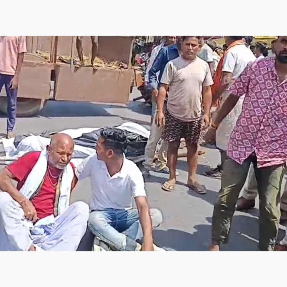 सूरजपुर में हाथी हमले में युवक की मौत:ग्रामीणों ने चक्का जाम कर मुआवजा माँगा, प्रशासन की समझाइश पर प्रदर्शन बंद