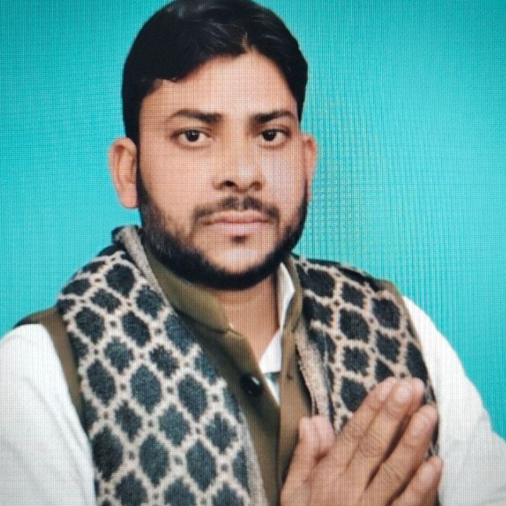 बाराबंकी में ट्रैक्टर-ट्रॉली ने बाइक सवार को रौंदा:32 वर्षीय युवक की मौत, पुलिस ने जांच शुरू की