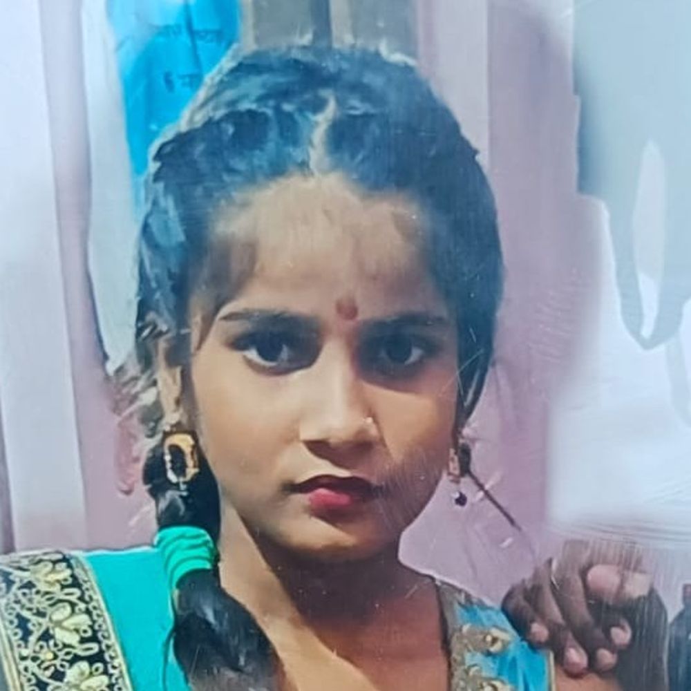 सिद्धार्थनगर में 16 वर्षीय छात्रा की करंट से मौत:दीवार बोर्ड में शॉर्ट सर्किट से लगी आग, सोते समय हुआ हादसा