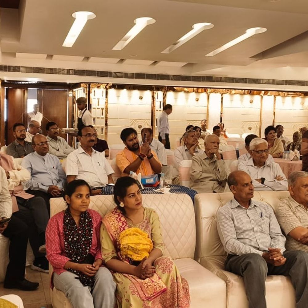 भारत विकास परिषद के विक्रांत खंडेलवाल का जयपुर स्थानांतरण:अवध प्रांत ने लखनऊ में स्नेहपूर्ण विदाई समारोह