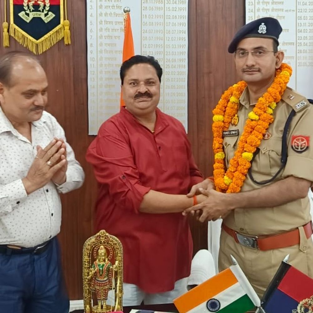 जाम की समस्या बढ़ी, सराफा एसोसिएशन ने उठाई मांग:बदायूं में वन-वे ट्रैफिक व्यवस्था लागू करने की मांग, एसएसपी ने दिए निर्देश