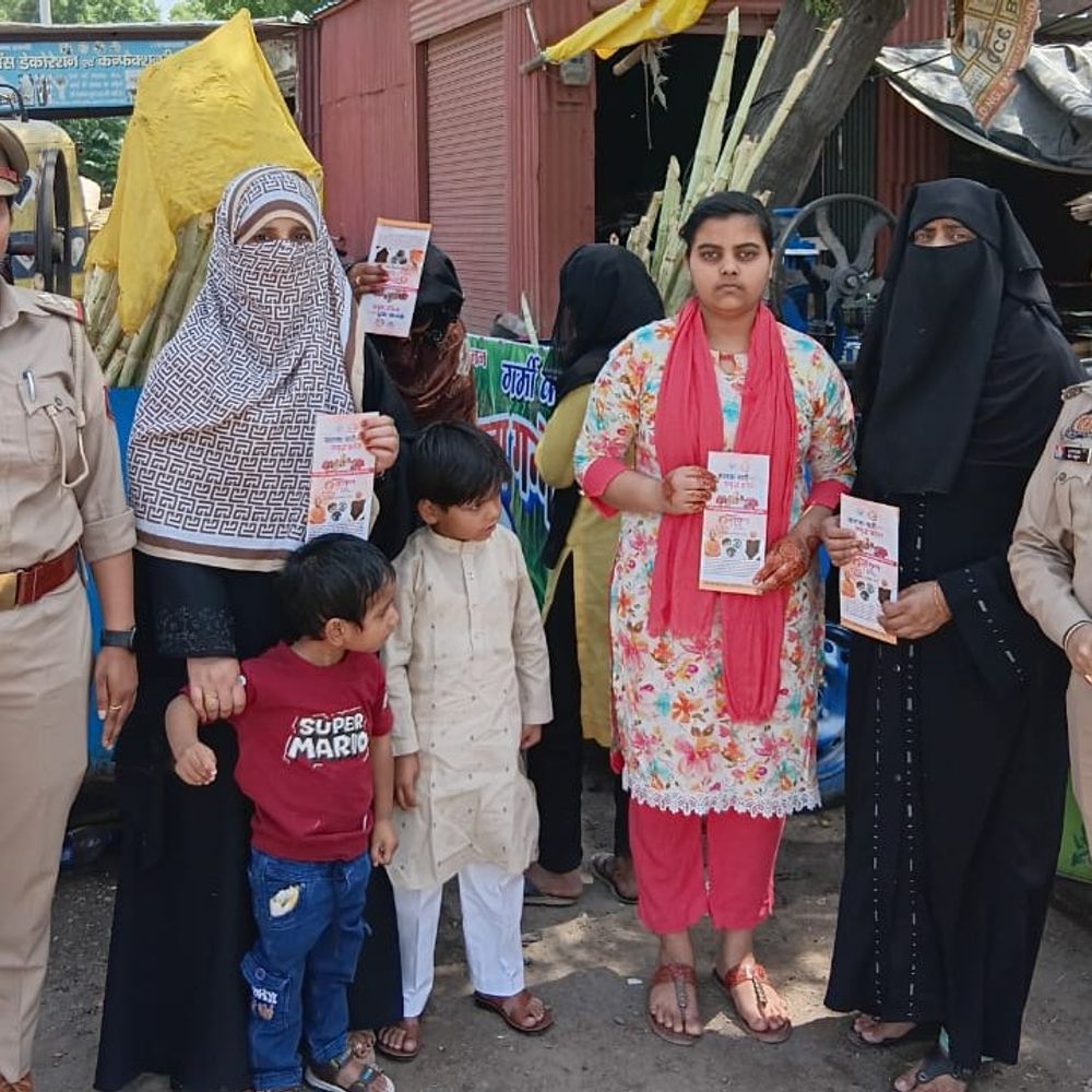 मिशन शक्ति 5.0 के तहत नारी सुरक्षा अभियान:इंचौली में बालिकाओं को अधिकारों और योजनाओं की जानकारी दी गई