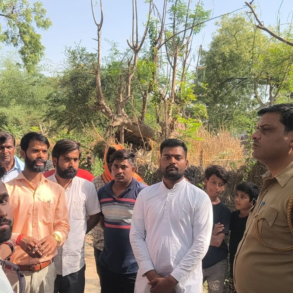 उन्नाव गौशाला में बजरंग दल का हंगामा:गोवंश की दयनीय स्थिति पर SDM को ज्ञापन देंगे