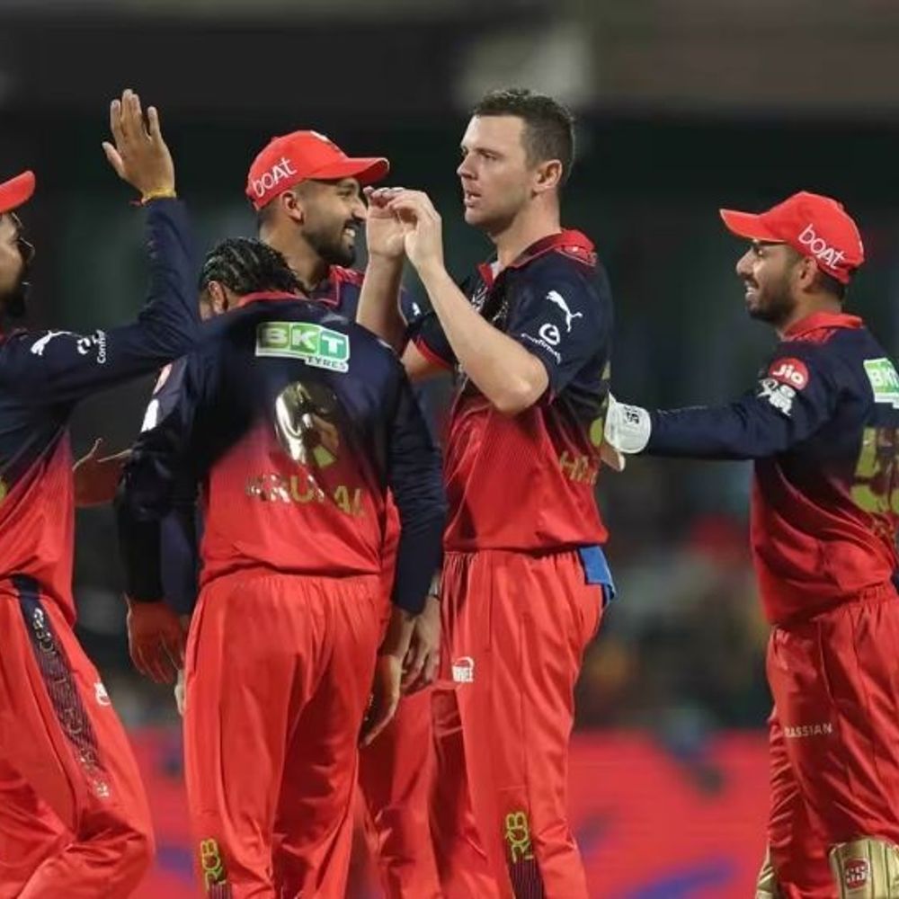 बेंगलुरु की इस IPL सीजन में चौथी जीत:लखनऊ को 5 विकेट से हराया; टेबल के टॉप पर आई, कोहली ने 49 रन बनाए