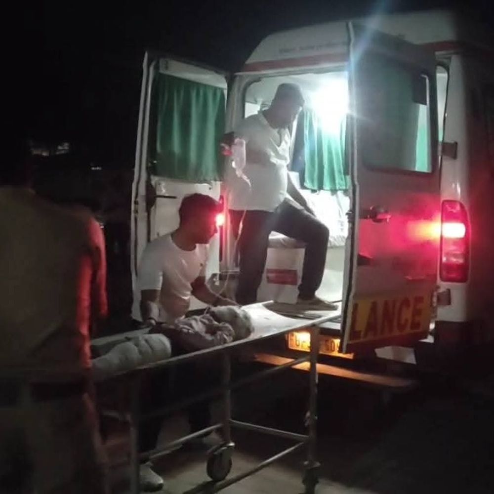 महिला दो बच्चों संग ट्रेन के आगे कूदी:घायल बच्चे ने इलाज के दौरान तोड़ा दम, दो की पहले ही जा चुकी थी जान