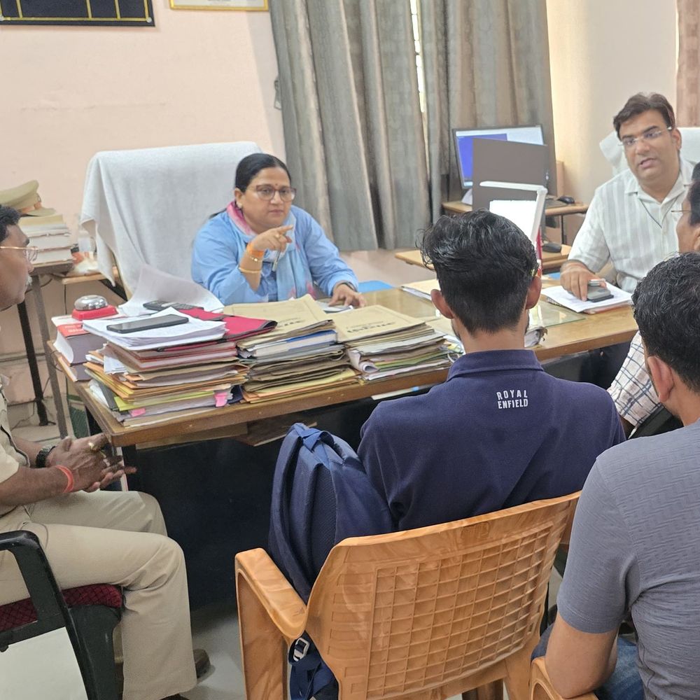 मोडिफाइड साइलेंसर, प्रेशर हॉर्न पर होगी सख्त कार्रवाई:कानपुर देहात में उल्लंघन करने पर 1 लाख जुर्माना, 3 माह जेल; ड्राइविंग लाइसेंस होगा निलंबित