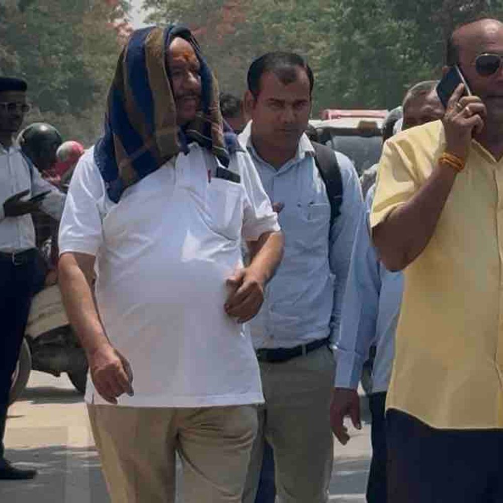 गोरखपुर में भीषण गर्मी:तेज धूप से 40° तक पहुंचा पारा, हीटवेव से बचने की सलाह