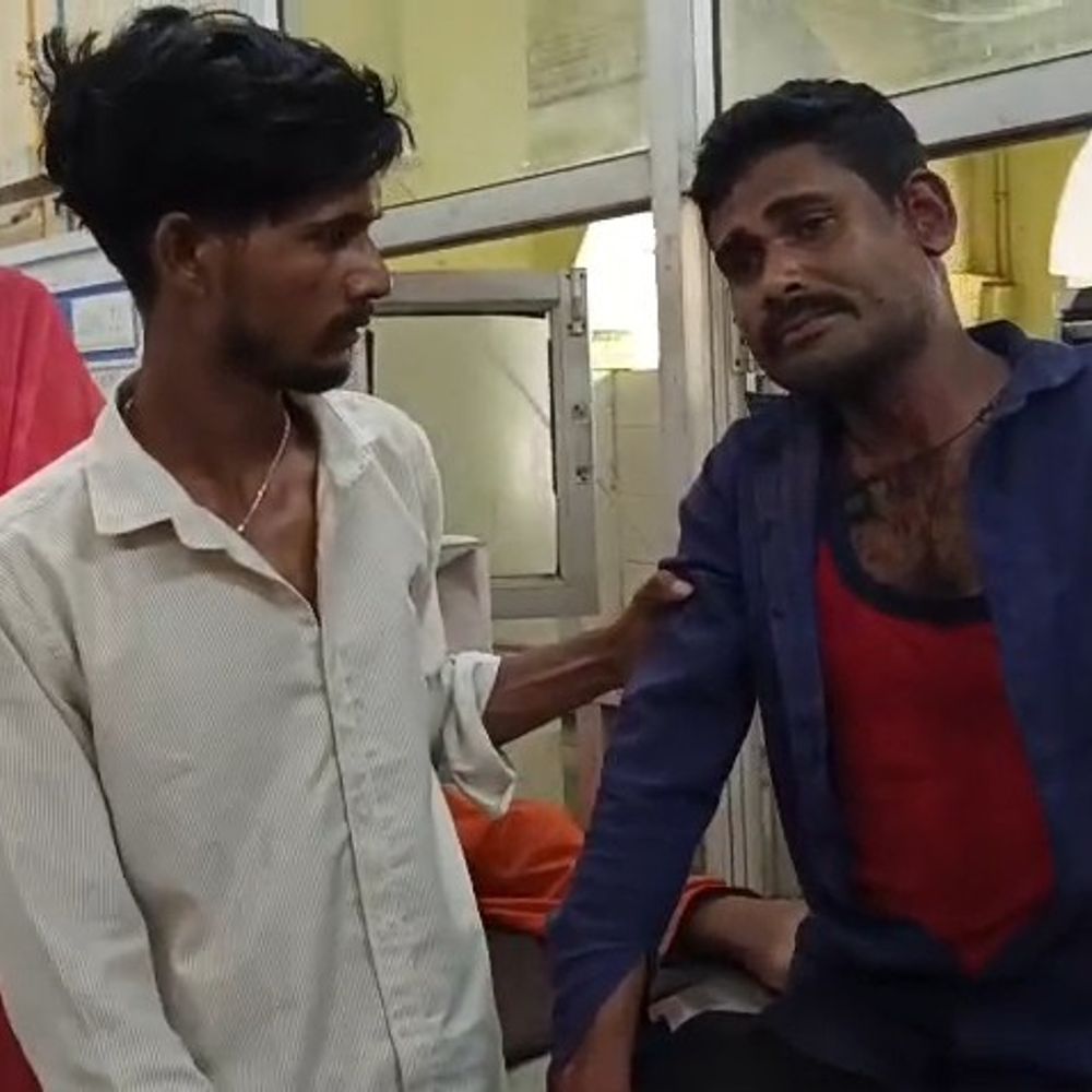 सीतापुर में पुरानी रंजिश को लेकर मारपीट, दो भाई घायल:गांव के चार लोगों पर आरोप, पुलिस ने केस दर्ज कर जांच शुरू की