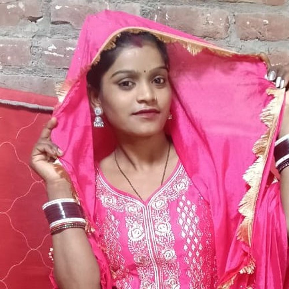 बदायूं में विवाहिता की संदिग्ध हालत में मौत:ससुराल वालों पर दहेज हत्या का आरोप, डेढ़ साल पहले हुई थी शादी