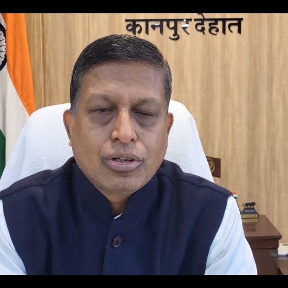 कानपुर देहात में एंबुलेंस सेवा में फर्जी ट्रिप:जांच में पुष्टि के बाद डीएम ने दिए सख्त कार्रवाई के निर्देश, कहा- भ्रष्टाचार बर्दाश्त नहीं