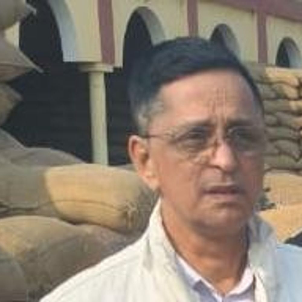 चंदौली में PCF सहायक आयुक्त निलंबित:धान खरीद में अनियमितता के आरोप में कार्रवाई