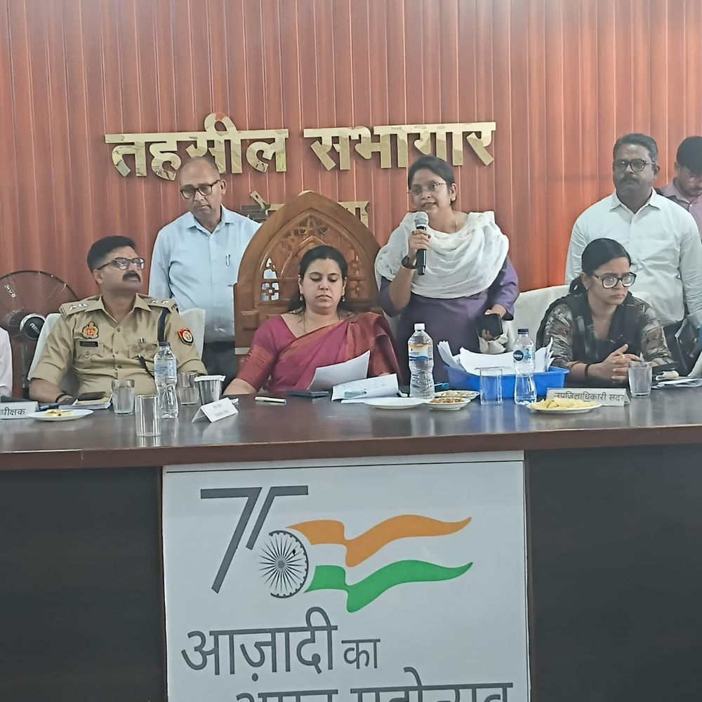 देवरिया में बाल विवाह रोकने डीएम ने दिलाई शपथ:अक्षय तृतीया से पहले जागरूकता अभियान, दोषियों पर होगी कार्रवाई