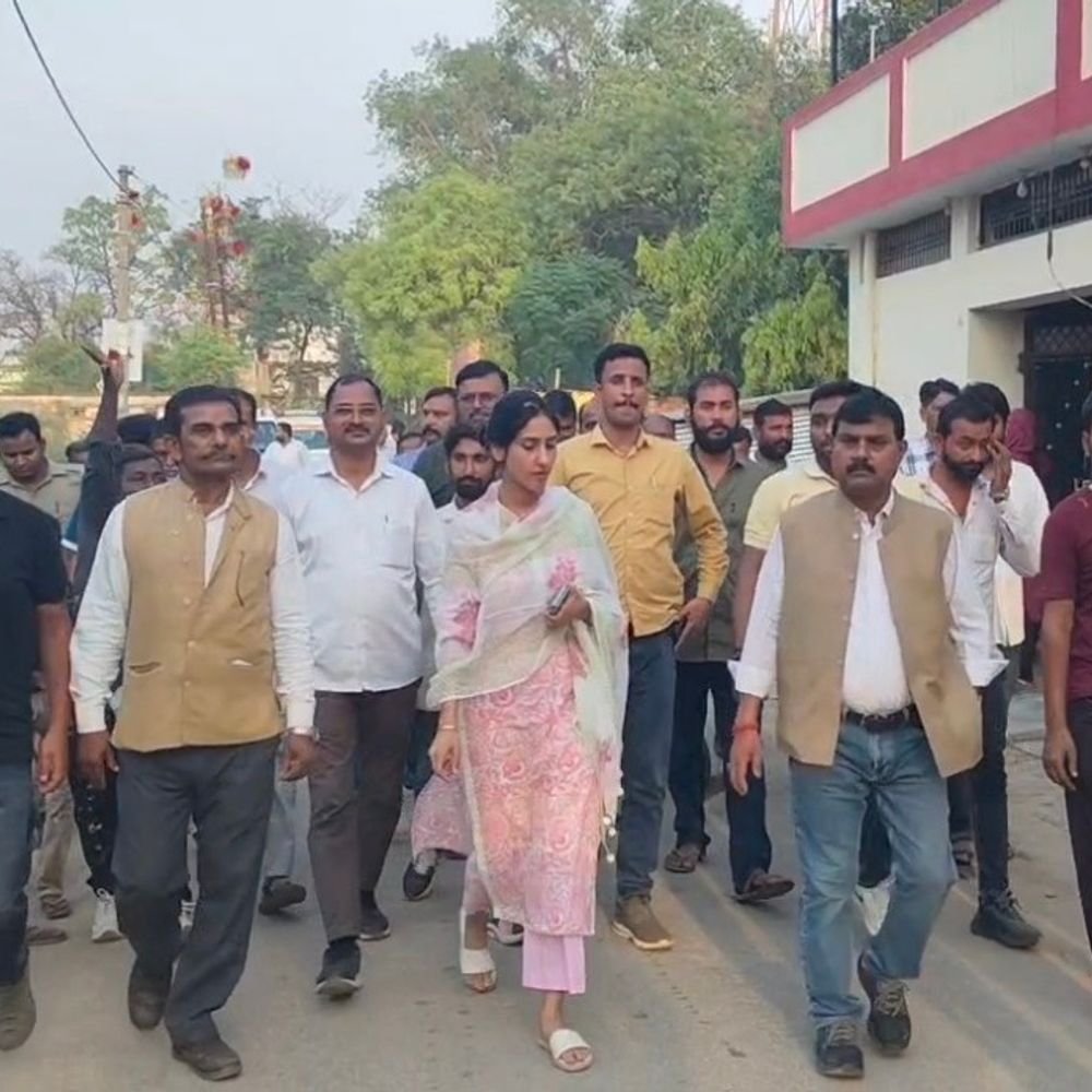 रायबरेली में सदर विधायक ने किया लोकार्पण:50 लाख से अधिक की चार नई सड़कों का शिलान्यास