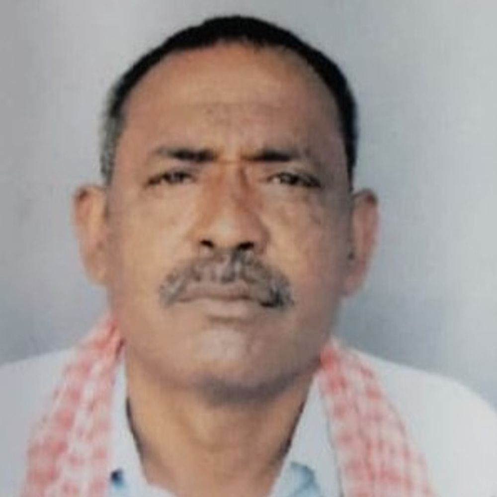 रायबरेली में डंपर ने बाइक सवार दो युवकों को कुचला:केशवापुर परशदेपुर रोड पर हुआ हादसा, पुलिस ने जांच शुरू की