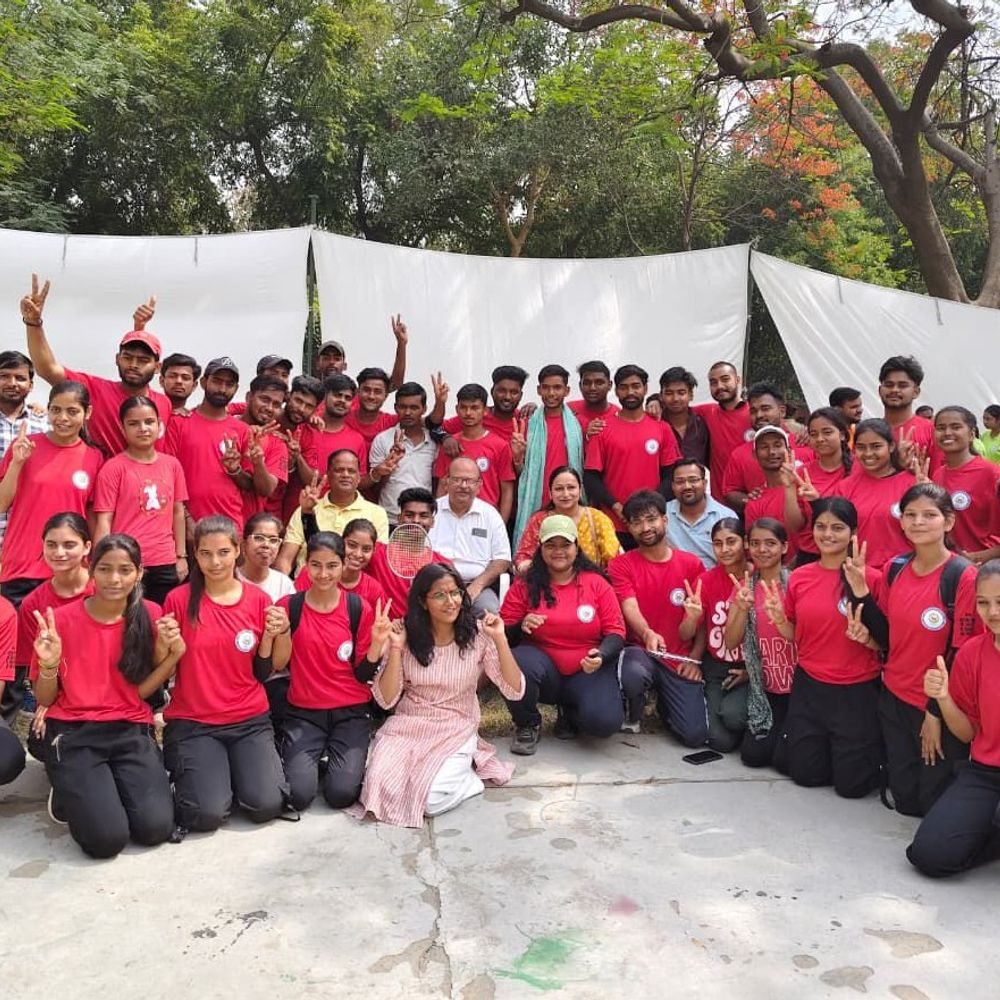 मेरठ मेडिकल में वेलोसिटी स्पोर्ट्स मीट का चौथा दिन:प्राचार्य बोले- मनोरंजन के साथ सेहत के साथ प्रतिभा को निखारने का बेहतर माध्यम