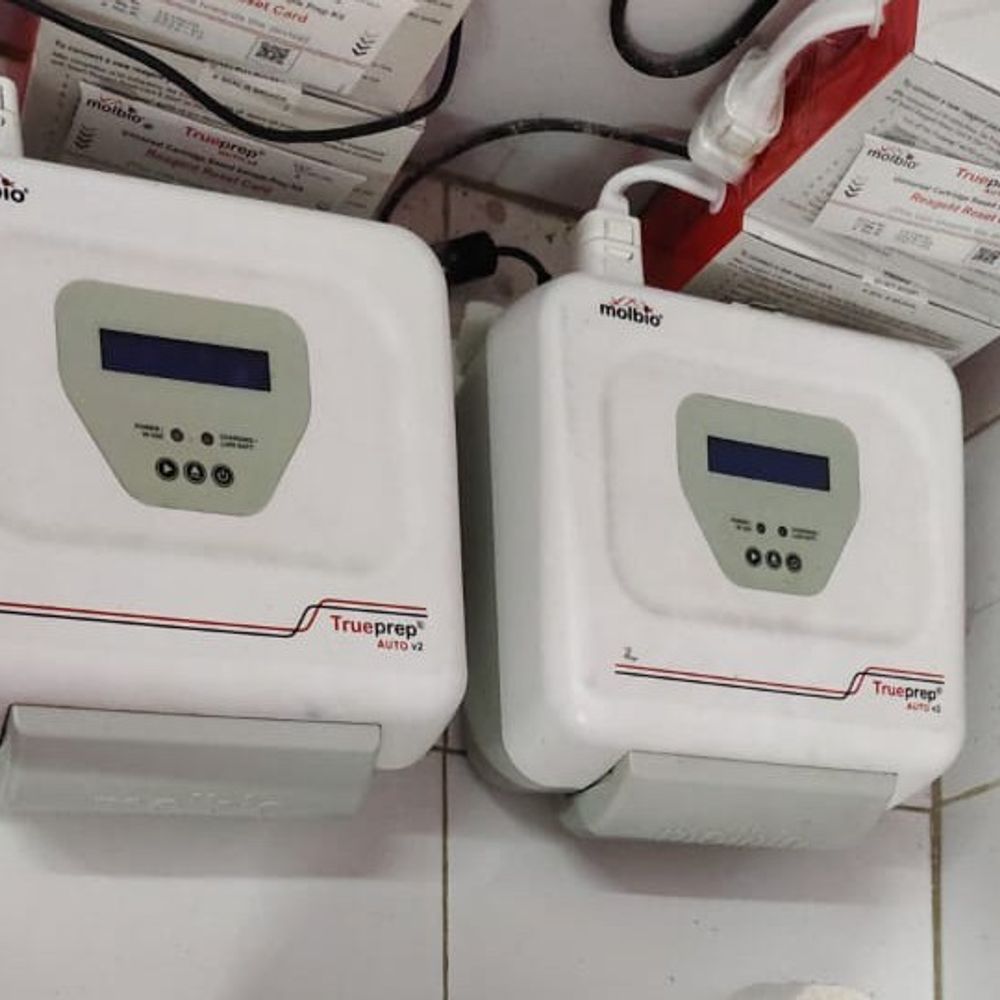 अयोध्या जिले को मिलीं 7 नई टूनॉट मशीनें:टीबी जांच अब स्थानीय स्तर पर, मिनटों में मिलेगी रिपोर्ट