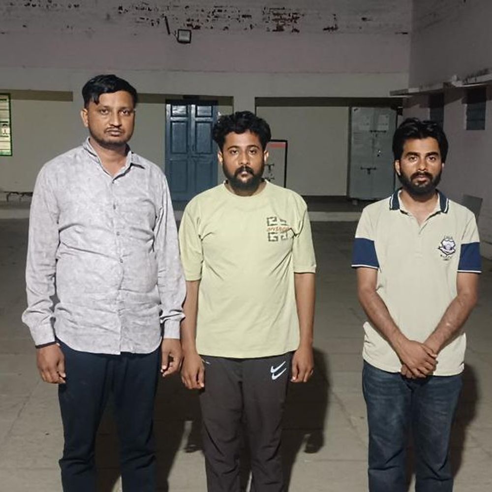 फर्जी आधार कार्ड बनाने के मामले में 3 और गिरफ्तार:  नकली बायोमेट्रिक के जरिए करते थे तैयार, अन्य की तलाश जारी – Hanumangarh News