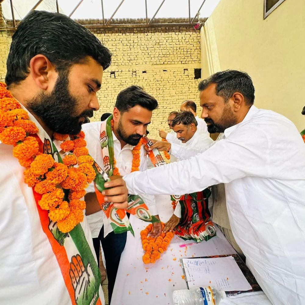 सहारनपुर में दर्जनों भाजपा कार्यकर्ता कांग्रेस में शामिल:2027 विधानसभा चुनाव से पहले कांग्रेस ने बढ़ाई संगठनात्मक ताकत