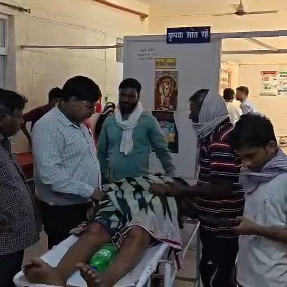 उन्नाव में नहाते समय गिरने से बुजुर्ग की मौत:पैर फिसलने से हादसा हुआ, अस्पताल में तोड़ा दम