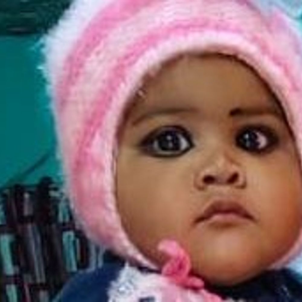 औरैया में लोडर की टक्कर से मासूम की मौत:पिता घायल, रोड पर बेटी को टहलाने गए थे, कानपुर रेफर