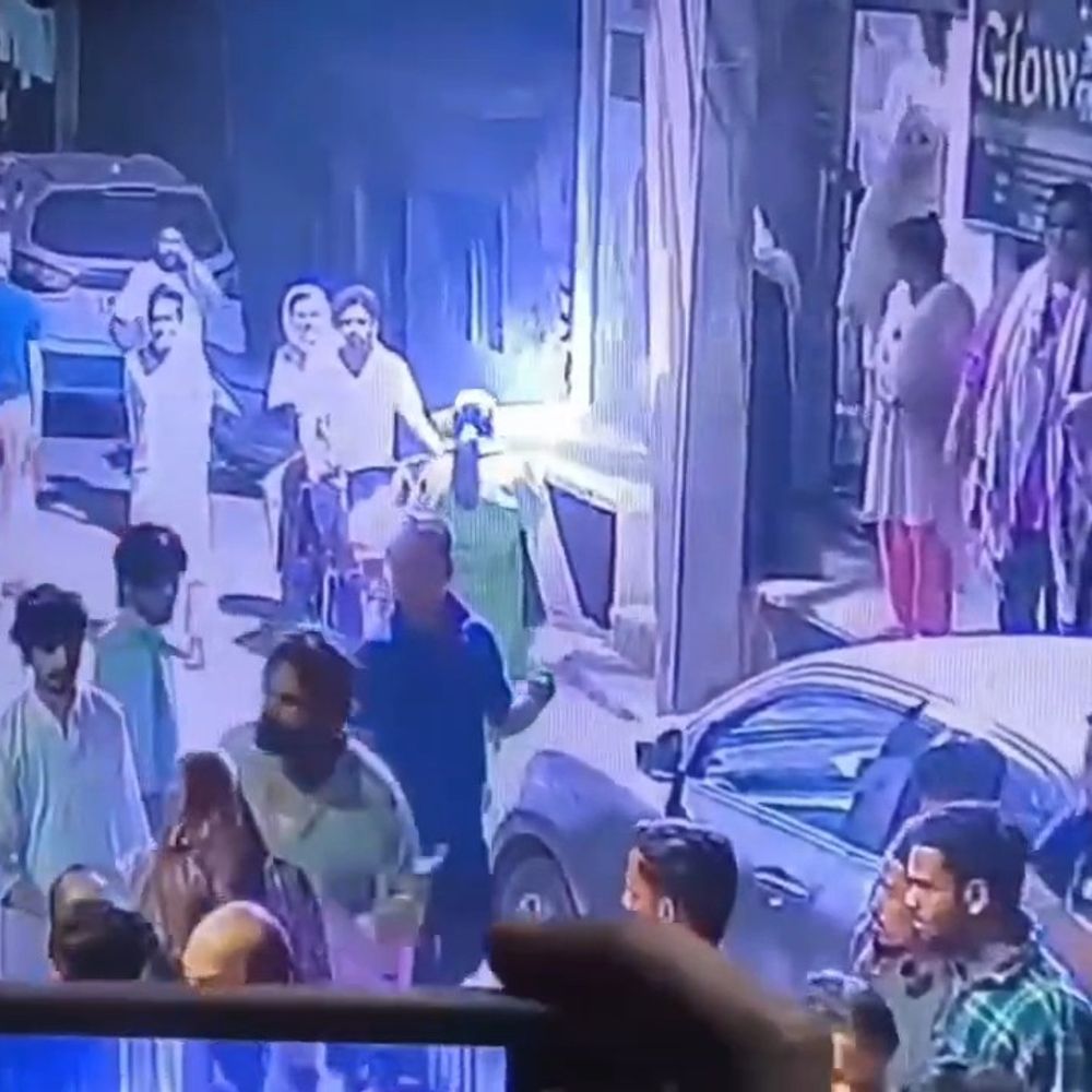 फतेहपुर में वर्चस्व को लेकर दो गुटों में मारपीट, VIDEO:तमंचे से हमला, 3 पर केस दर्ज