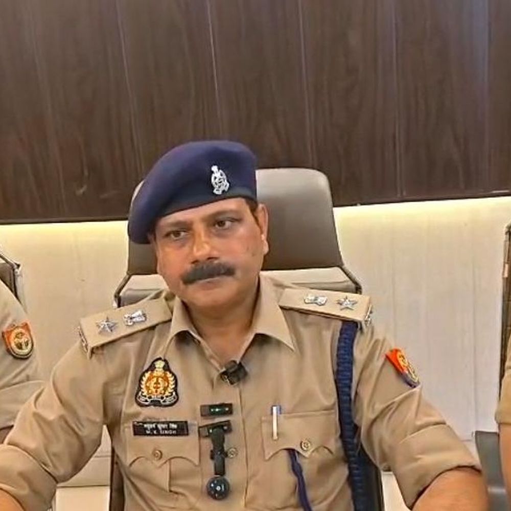 आजमगढ़ मुठभेड़ पर उठे सवालों का पुलिस ने दिया जवाब:1000 CCTV खंगाले, 3 आरोपी चिन्हित; एक के पैर में लगी गोली