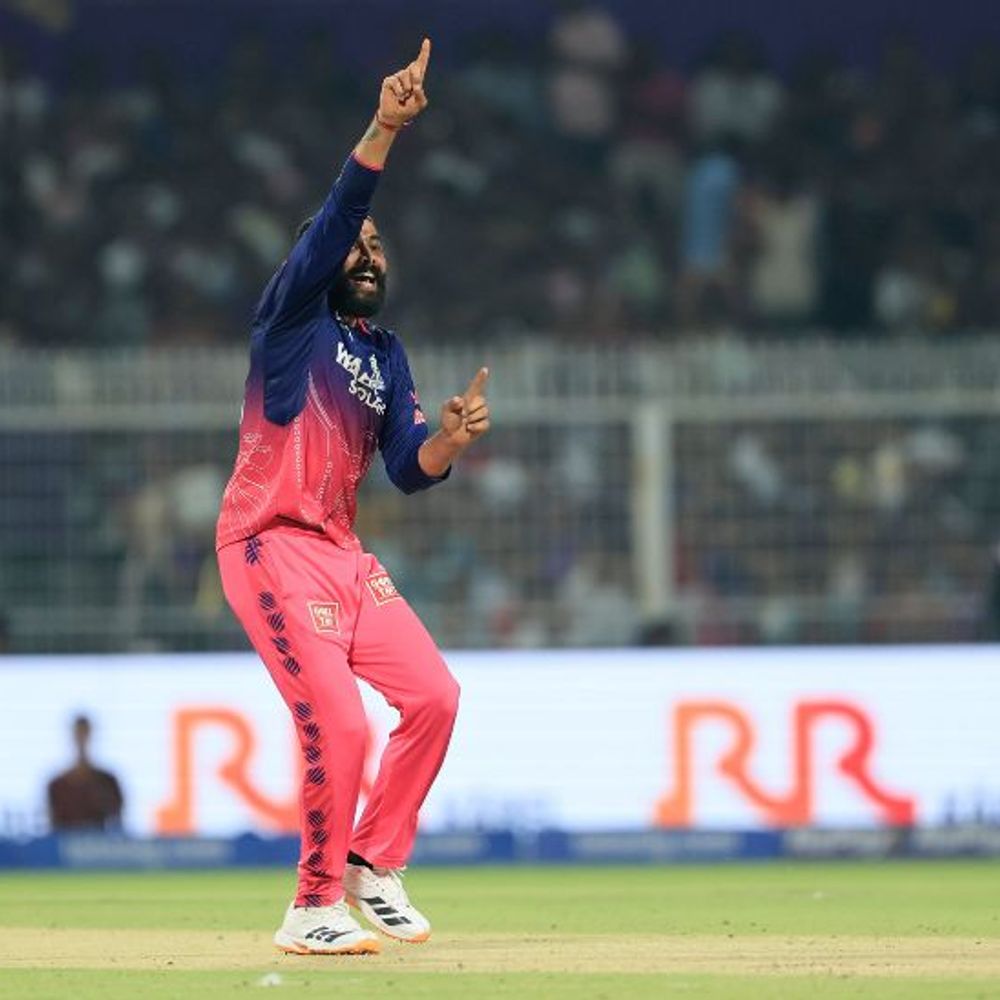 IPL-कोलकाता की सीजन की पहली जीत:राजस्थान को 4 से हराया; रिंकू का नाबाद अर्धशतक, वरुण-कार्तिक को 3-3 विकेट