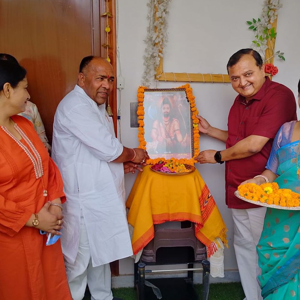 मेरठ में परशुराम जयंती धूमधाम से मनाई गई:अखिल भारतीय ब्राह्मण महासभा महिला प्रकोष्ठ ने किया आयोजन ,भाजपा जिलाध्यक्ष हरबीर पाल रहे शामिल