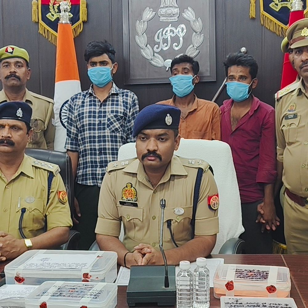 हिस्ट्रीशीटर अपराधी से पुलिस की मुठभेड़:दो अन्य साथी गिरफ्तार, 23 मुकदमे दर्ज, एसपी ने दिया 25 हजार का इनाम