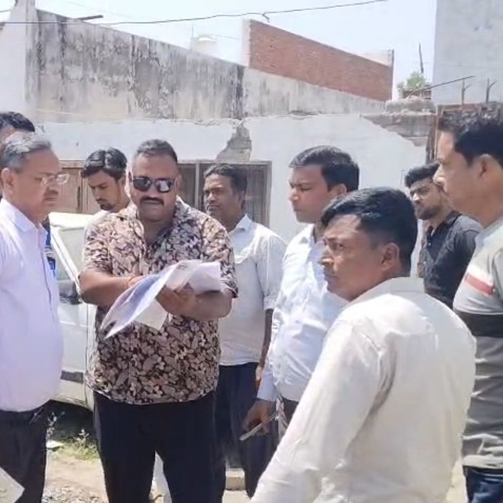 पीलीभीत में सरकारी जमीन पर कब्जे से सड़क निर्माण रुका:बड़ा खुदागंज में भू-माफियाओं पर सभासद ने लगाए गंभीर आरोप