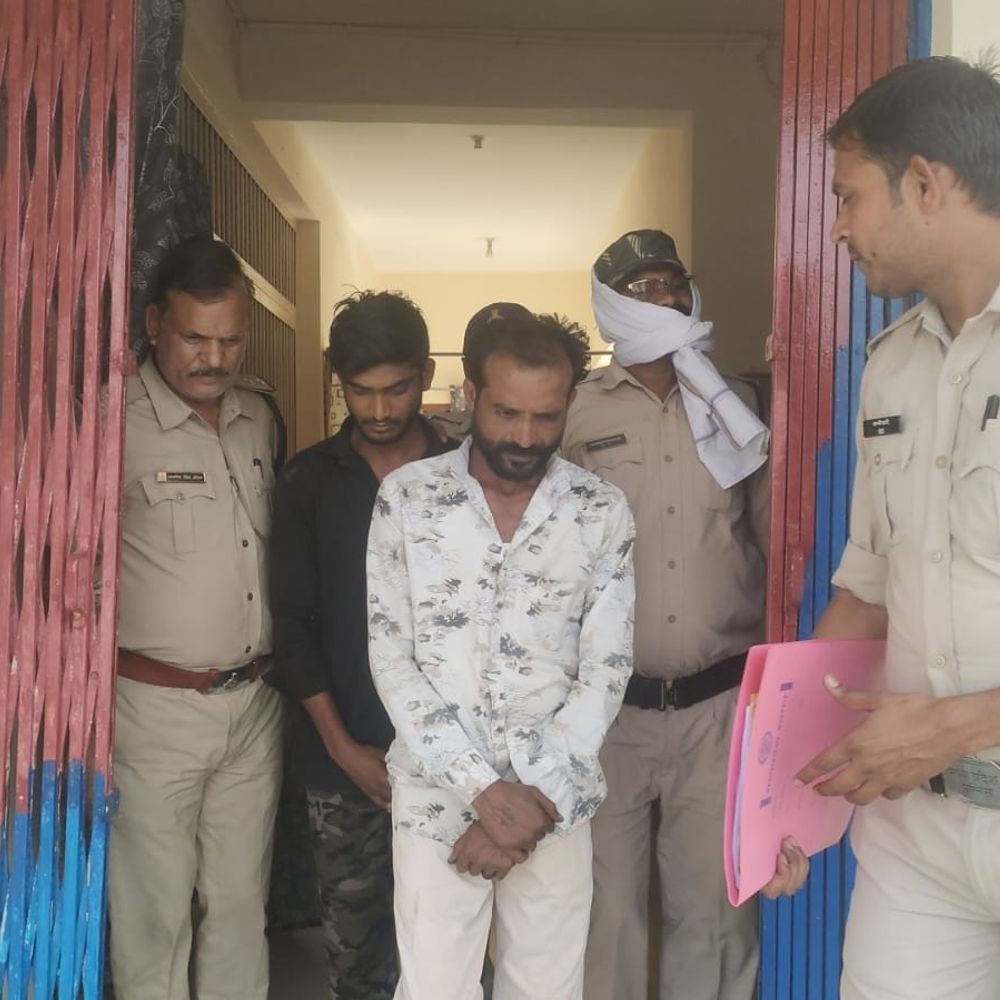 छात्रा से गैंगरेप के आरोपियों को भेजा जेल:मैहर में स्कूल से लौटते समय नाबालिग का अपहरण कर किया था दुष्कर्म