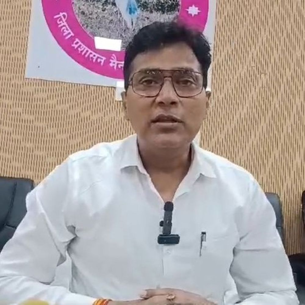 लखीमपुर खीरी के नए डीएम IAS अंजनी कुमार सिंह:दुर्गा शक्ति नागपाल देवीपाटन मंडलायुक्त बनीं