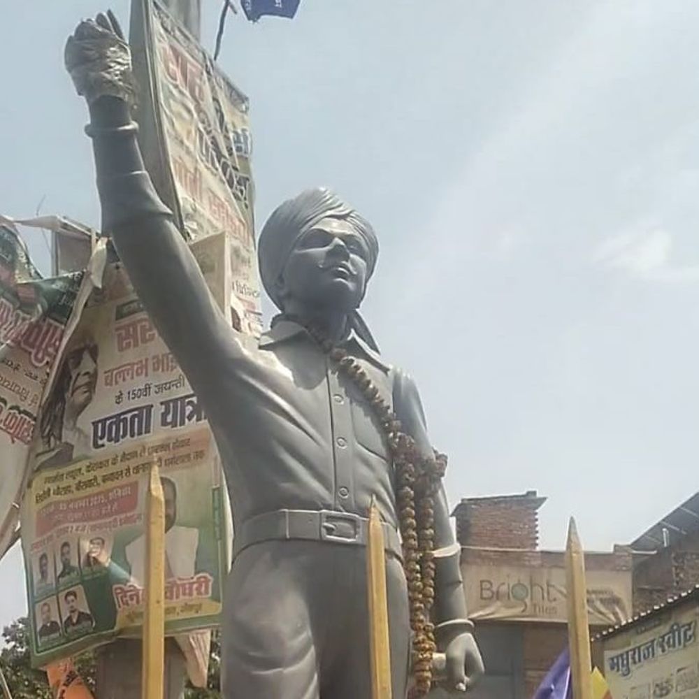 जौनपुर में महापुरुषों की प्रतिमाएं होंगी संरक्षित:डॉ. आंबेडकर योजना से प्रत्येक पर 10 लाख रुपये खर्च