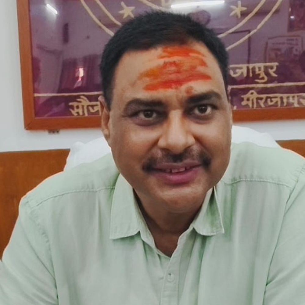 मिर्जापुर में गर्मी के कारण स्कूलों का समय बदला:कक्षा 1 से 8 तक की कक्षाएं सुबह 7 से दोपहर 12 बजे तक