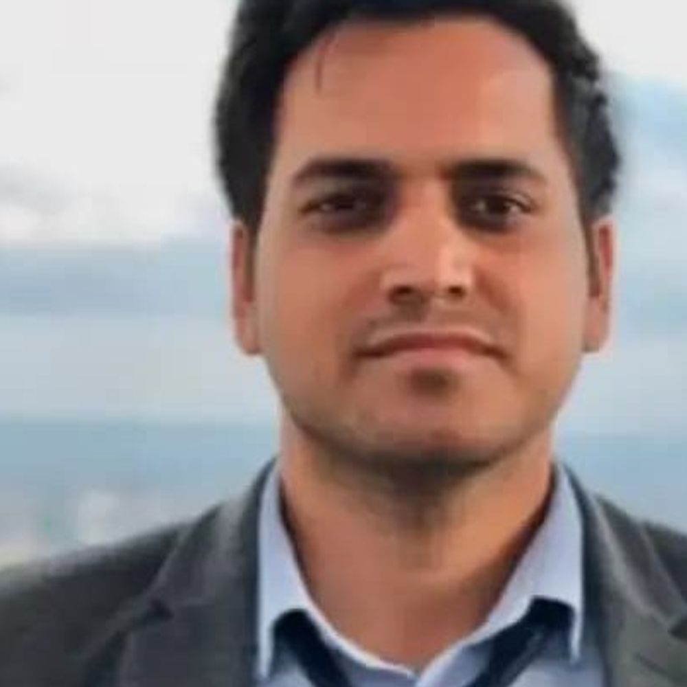 चर्चित गौड़ सोनभद्र के नए जिलाधिकारी नियुक्त:साल 2016 बैच के IAS अधिकारी हैं, पहले UPSIDA में थे