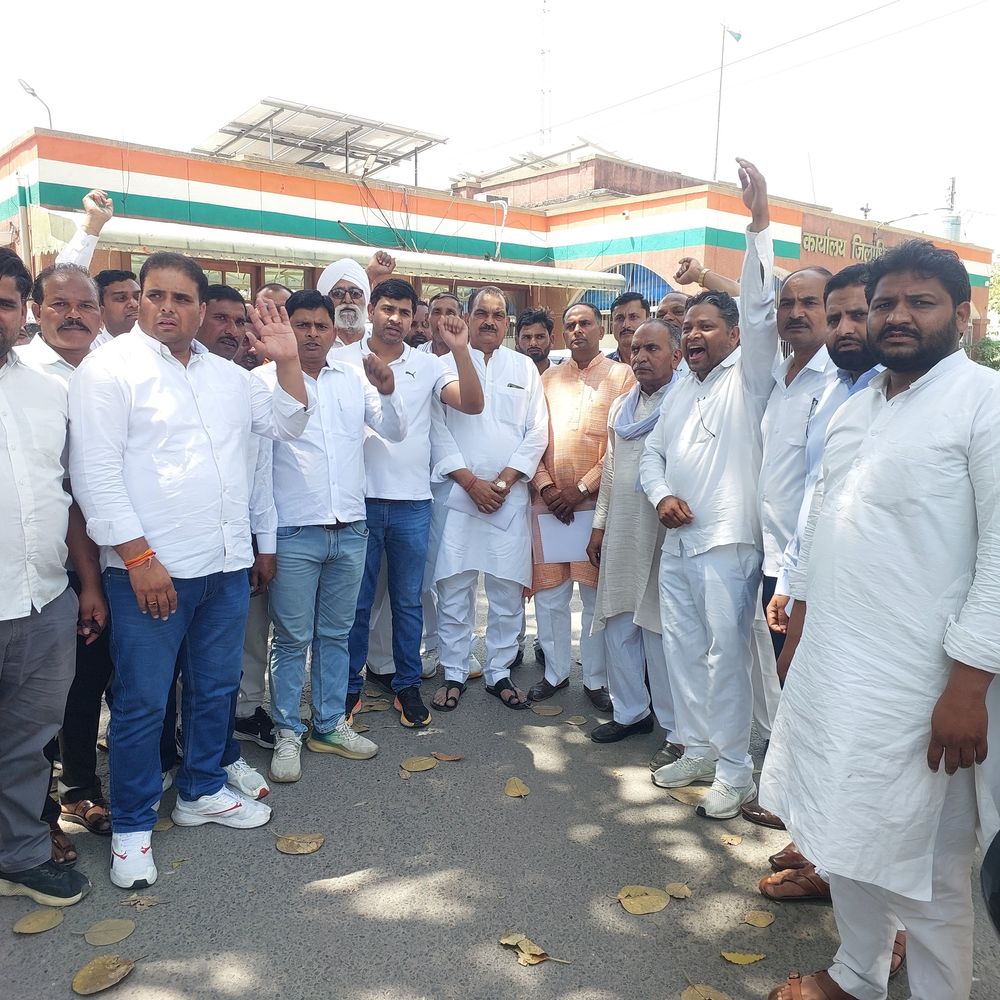 उत्तर प्रदेश पंचायतों का कार्यकाल खत्म होने से पहले मांग:ग्राम प्रधान बोले- प्रशासक नहीं, हमें ही सौंपी जाए जिम्मेदारी