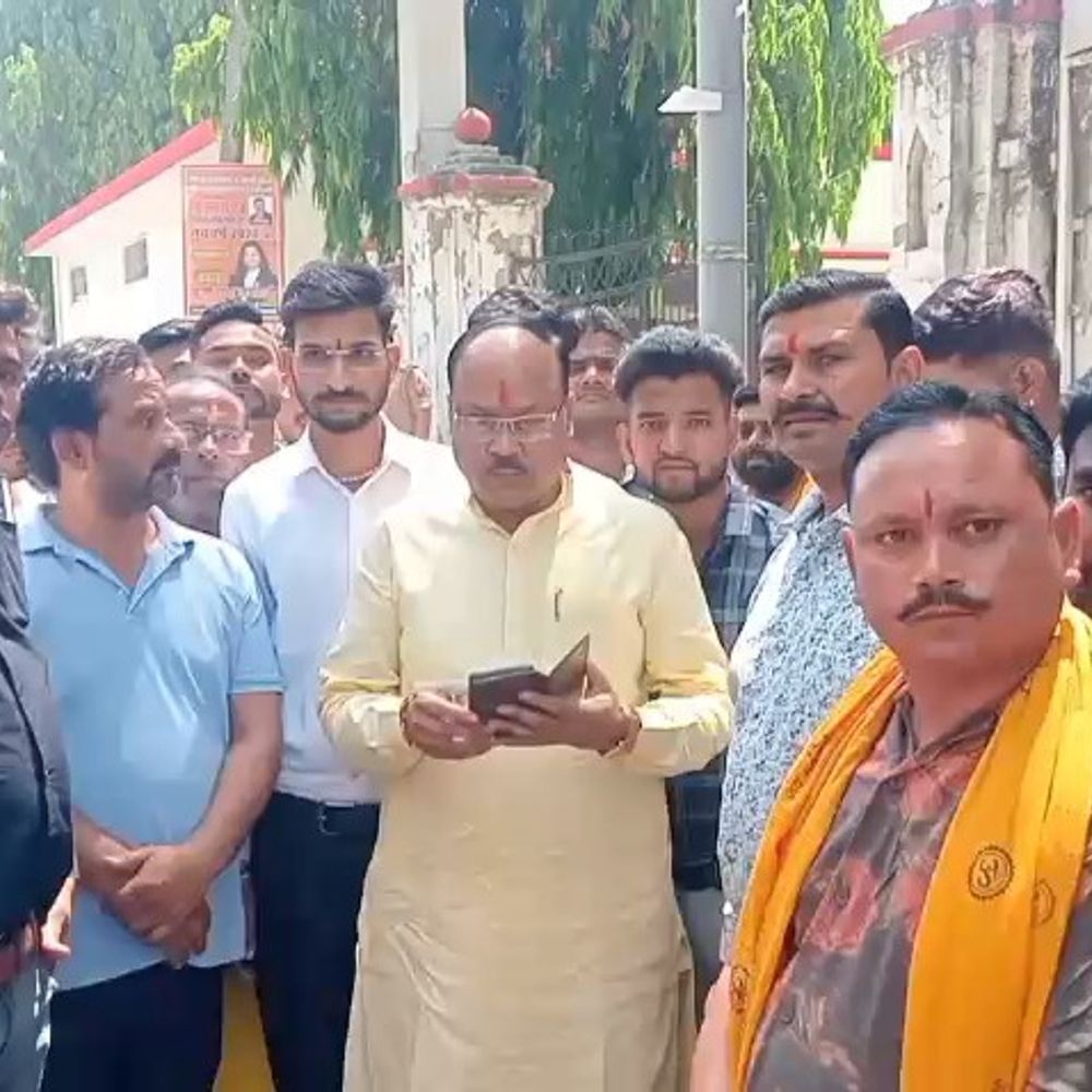 बरेली में पुलिस-संगठन टकराव:अधिकारियों पर आरोप, प्रदर्शन और 7 दिन का अल्टीमेटम