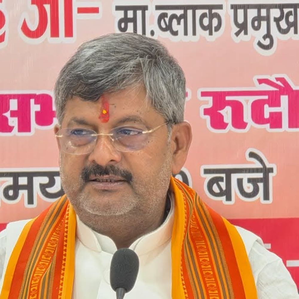 अयोध्या के रुदौली में क्षेत्र पंचायत की बैठक:3 करोड़ की योजनाओं को मंजूरी, अधिकारियों की अनुपस्थिति पर विधायक नाराज