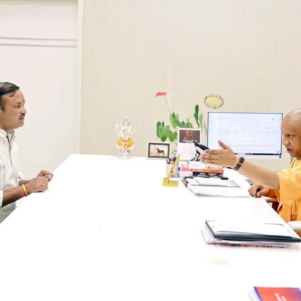 ज्ञानपुर विधायक विपुल दुबे ने मुख्यमंत्री योगी आदित्यनाथ से की:क्षेत्र के विकास, सड़क, स्वास्थ्य, शिक्षा पर हुई चर्चा