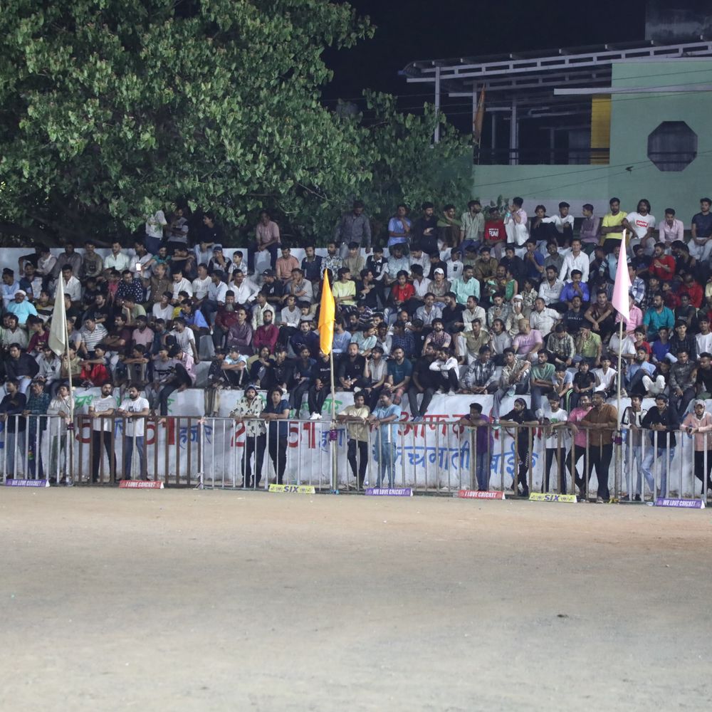 उज्जैन में आधी रात क्रिकेट का रोमांच, CM पहुंचे:विजेता टीम को 1 लाख, क्षीर सागर मैदान बनेगा आधुनिक स्टेडियम