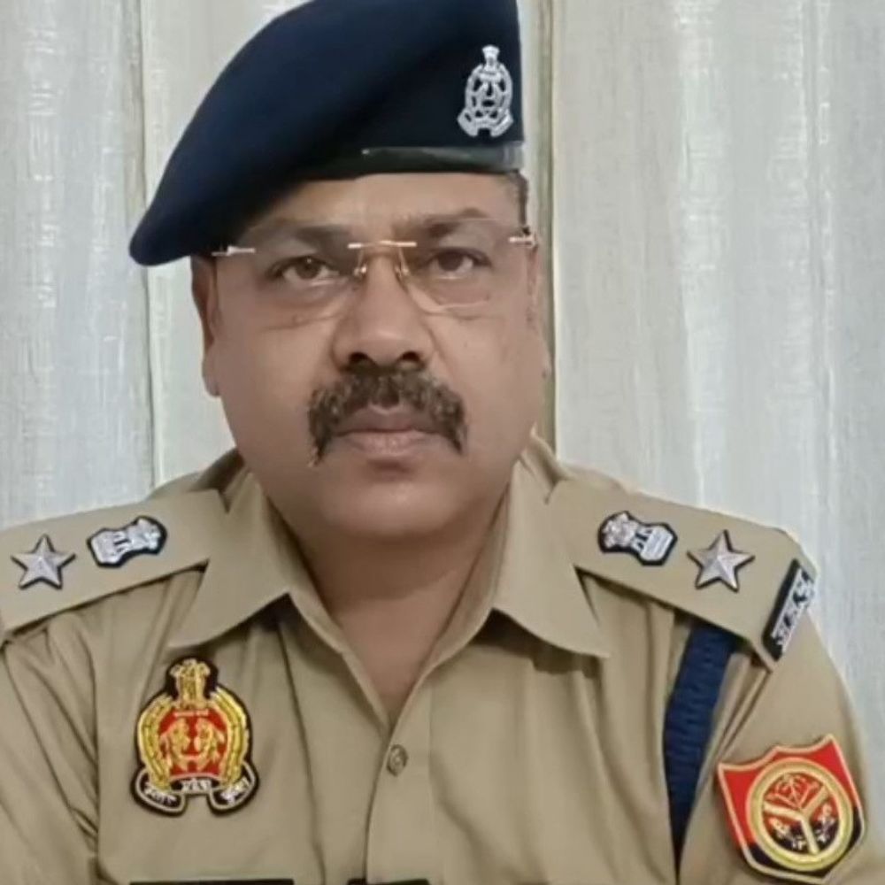 अयोध्या साइबर पुलिस की बड़ी कार्रवाई:2 दिन में 8.35 लाख रुपए लौटाए, डिजिटल अरेस्ट से ठगे गए पैसे भी रिकवर
